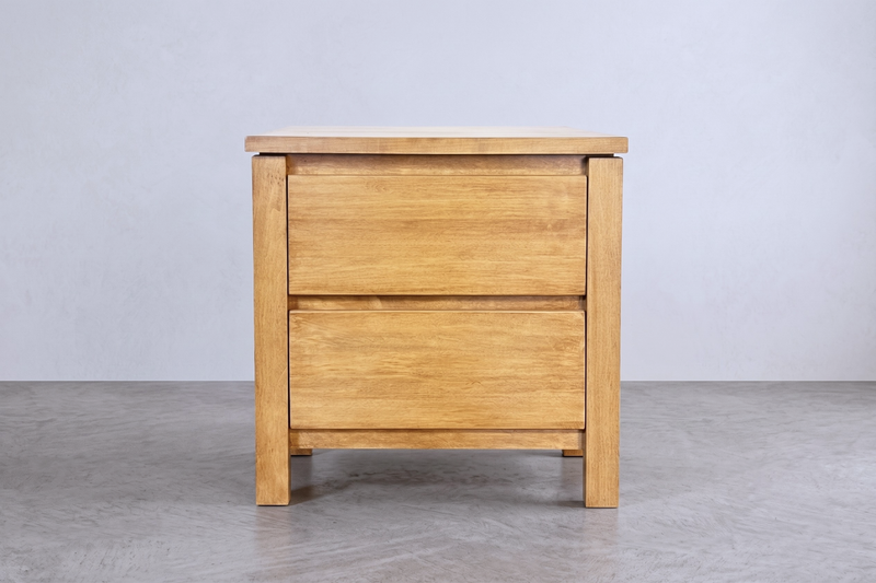 Madison Nightstand in Victoria