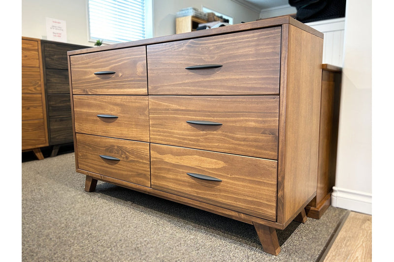 Clearance Alistair Dresser