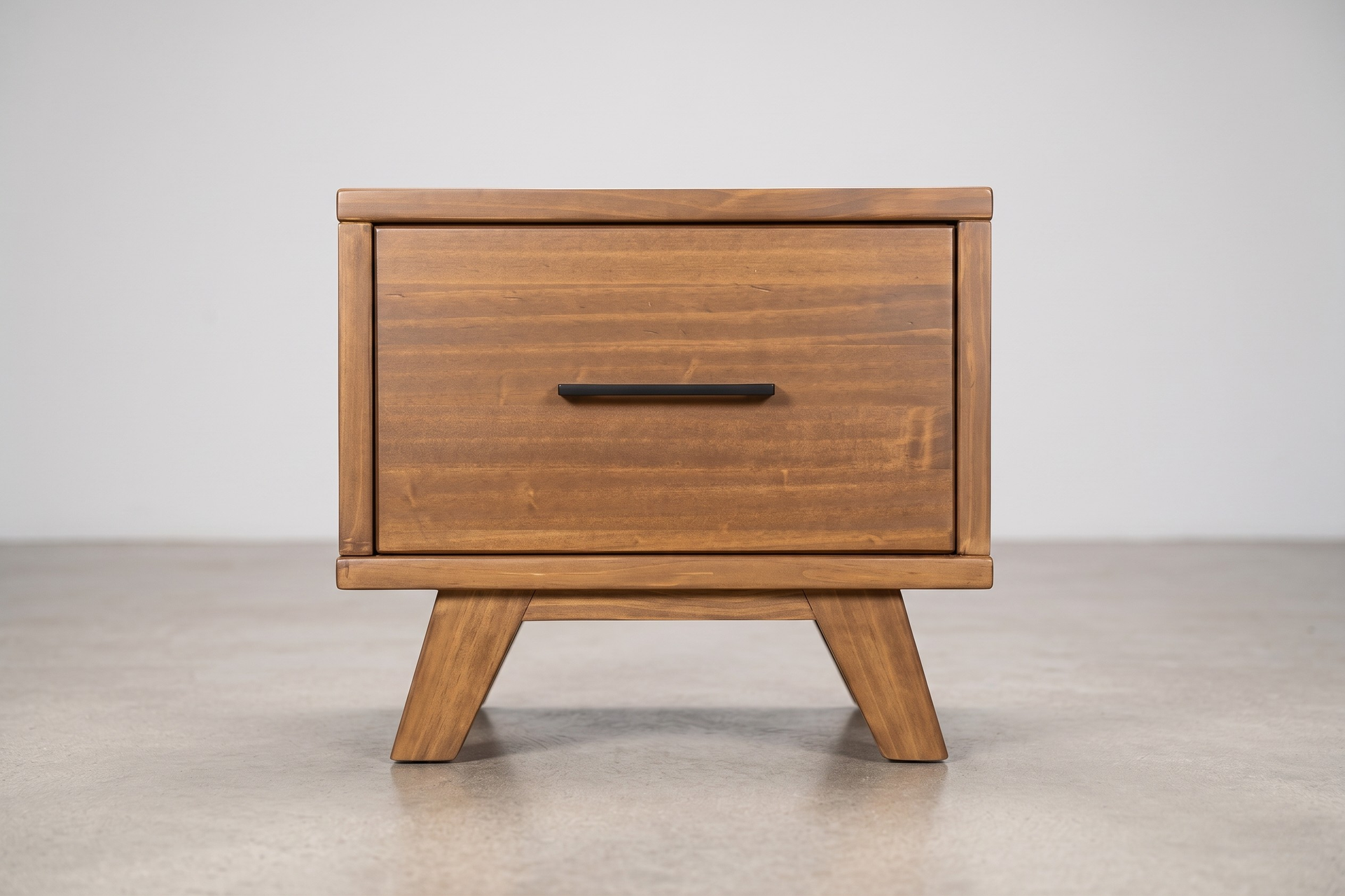 Alistair Nightstand in Victoria