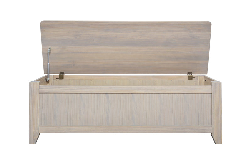 Pine Blanket & Toy Box in Victoria