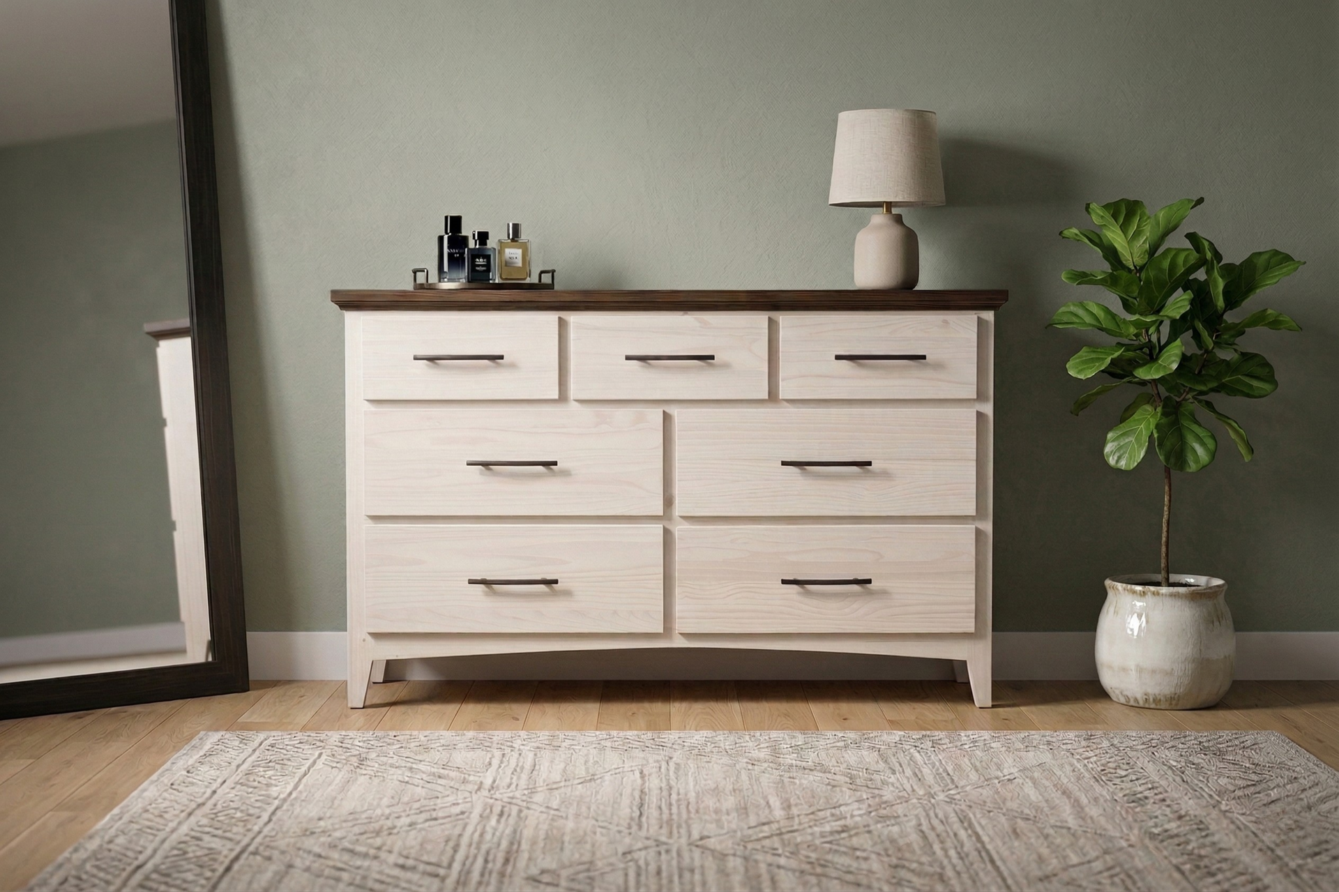 Elizabeth 7-Drawer Dresser in Victoria