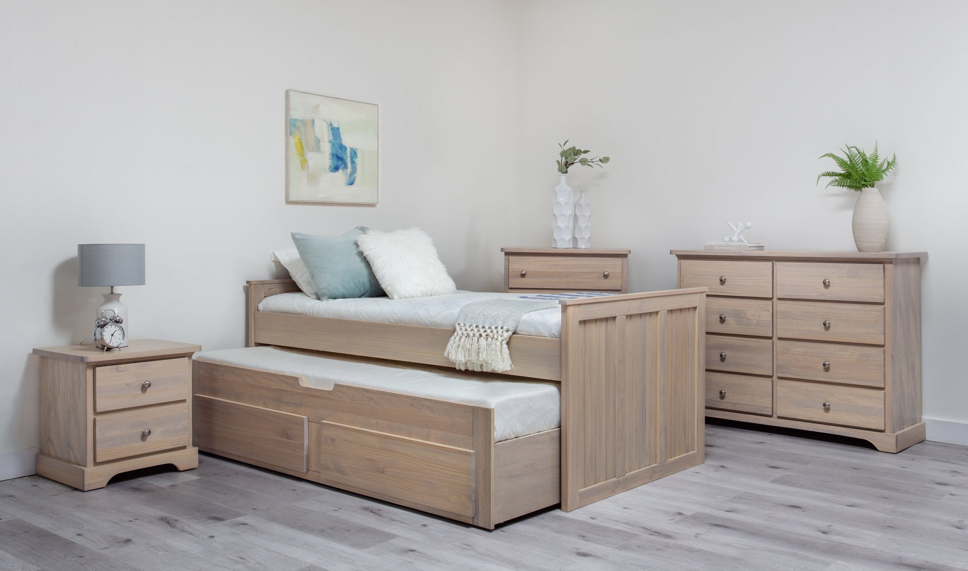 Kid's Wood Hideaway Bed Victoria