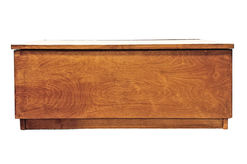 Melvin Blanket & Toy Box in Victoria