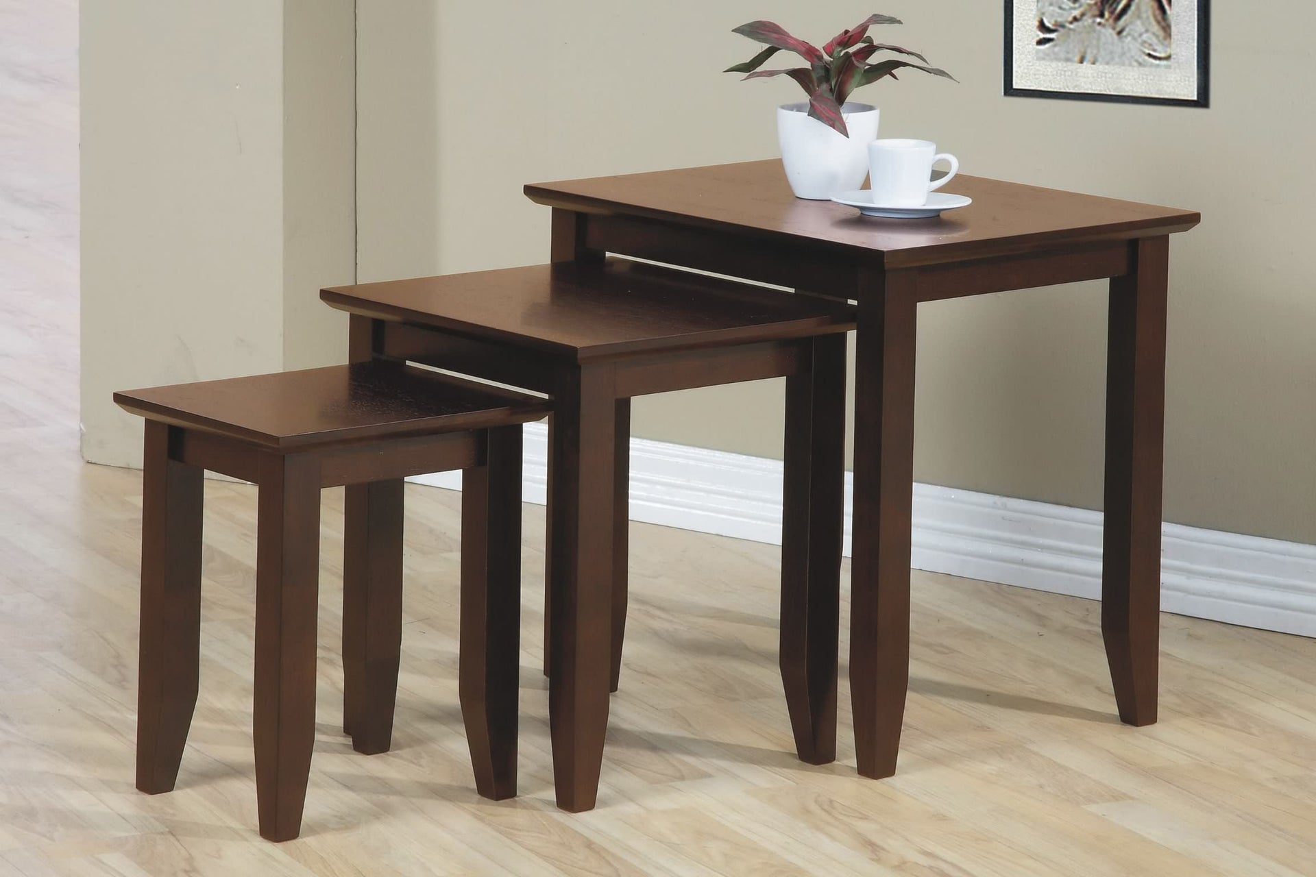 Quadra Nesting Tables