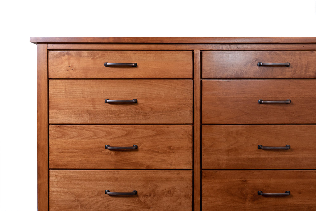 post-panel-solid-wood-dresser-salem-close-up